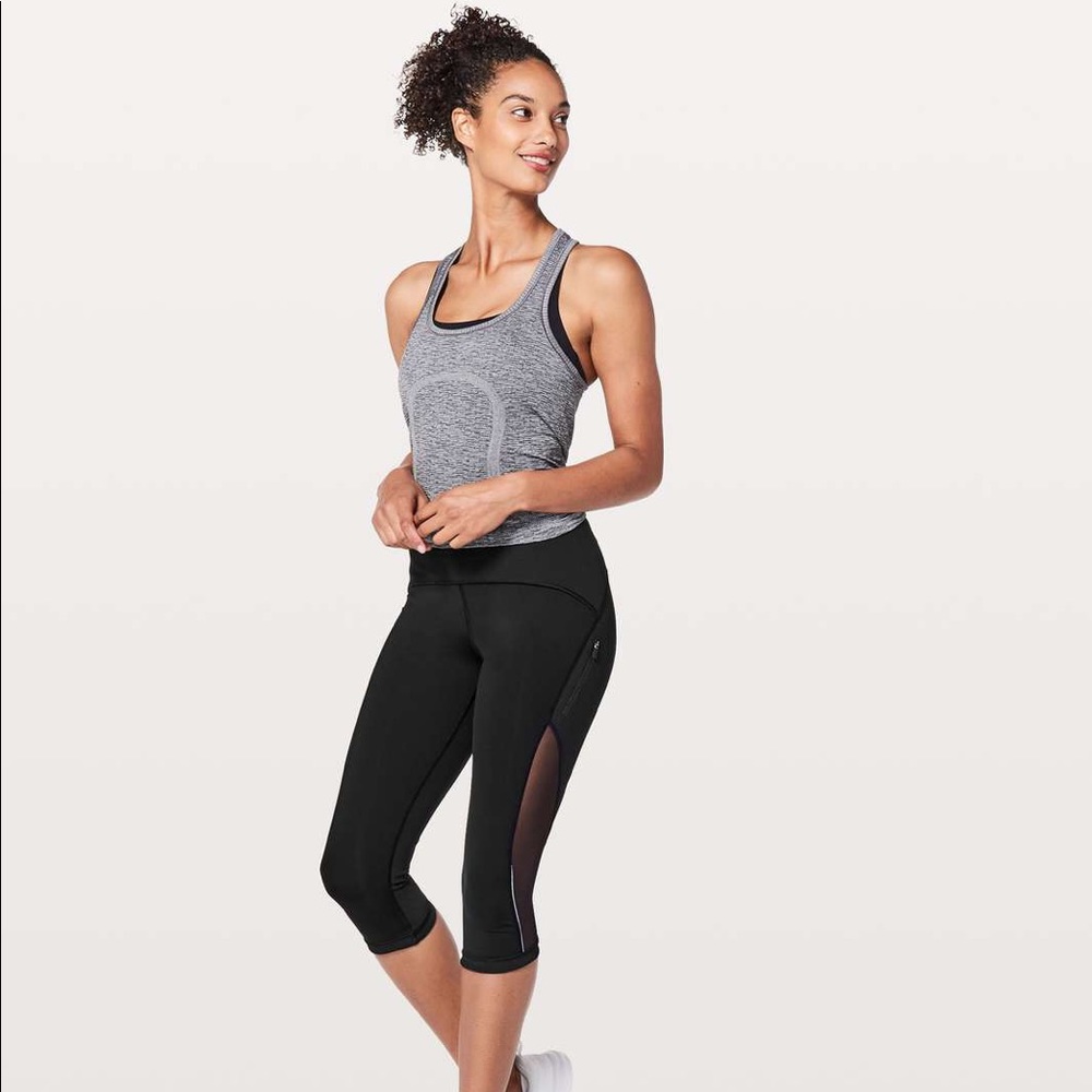 Lululemon Sun Runner Crop size 6